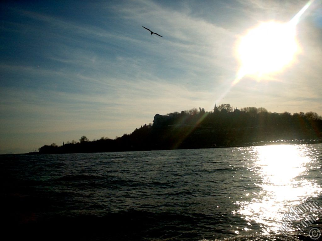 View of Sarayburnu coast and Topkapi Palace from the Bosphorus in Istanbul city of Turkey.
