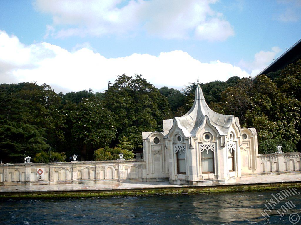 View of the Beylerbeyi Palace from the Bosphorus in Istanbul city of Turkey.
