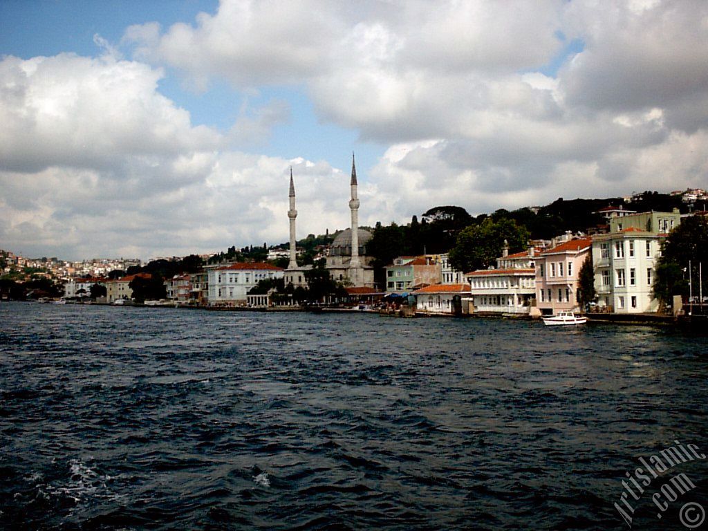 View of Beylerbeyi coast and a Beylerbeyi Mosque from the Bosphorus in Istanbul city of Turkey.
