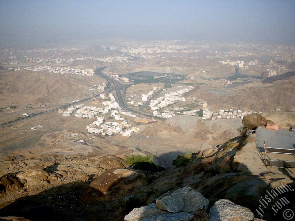 View of the city Mecca from the Mount Savr.
