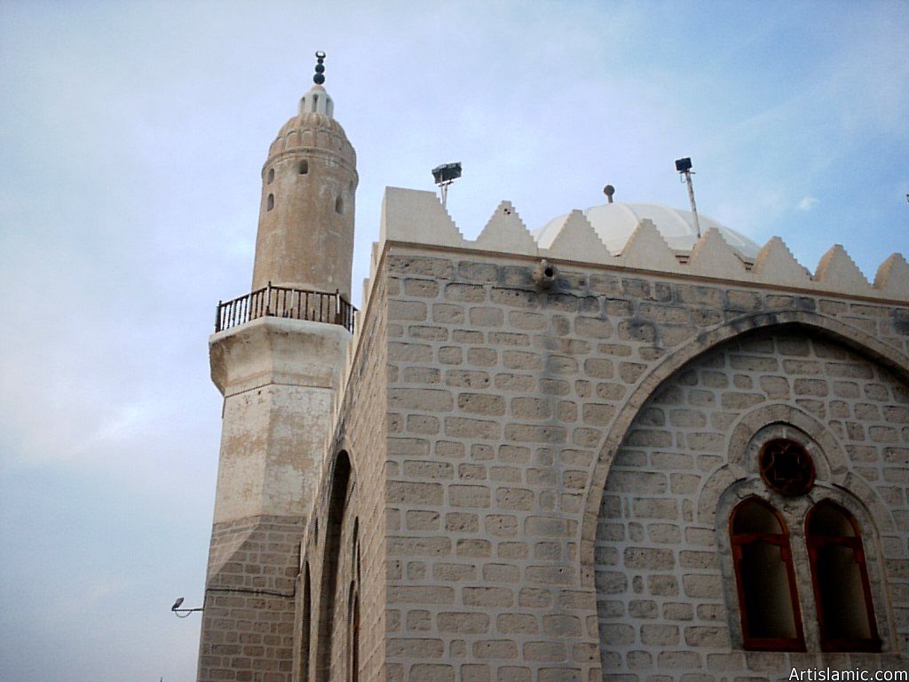 Peygamber Efendimiz`in Camisinin (Mescid-i Nebev) civarnda bulunan, Medine`deki Osmanl eserlerinden Gamme Mescidi.
